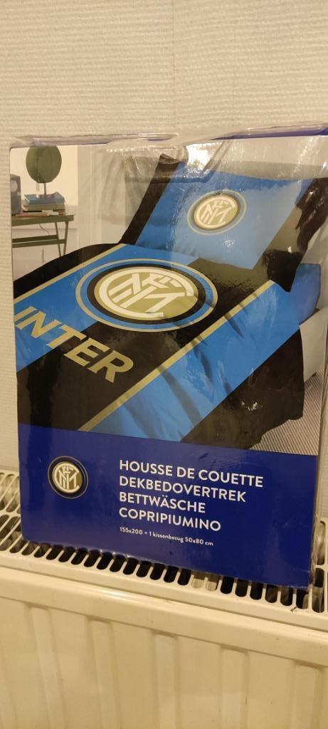 INTER MILAN DEKBEDOVERTREK (OFFICIEEL PRODUCTLOGO), Verzamelen, Sportartikelen en Voetbal, Nieuw, Overige typen, Ophalen of Verzenden