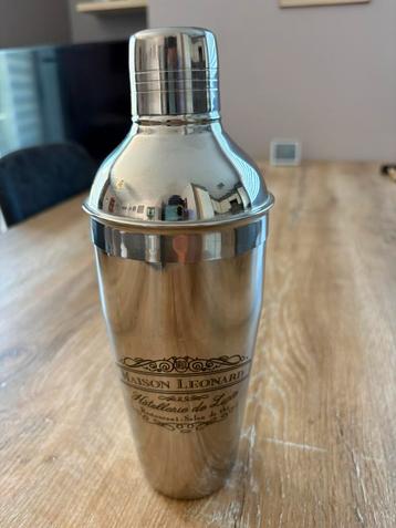 Shaker à cocktails beschikbaar voor biedingen