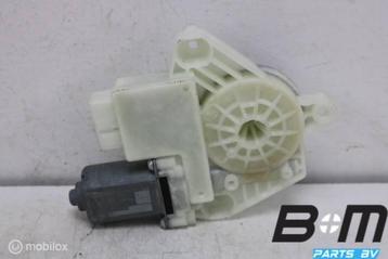 Raammotor rechtsachter VW Golf 7 5Q4959812F beschikbaar voor biedingen