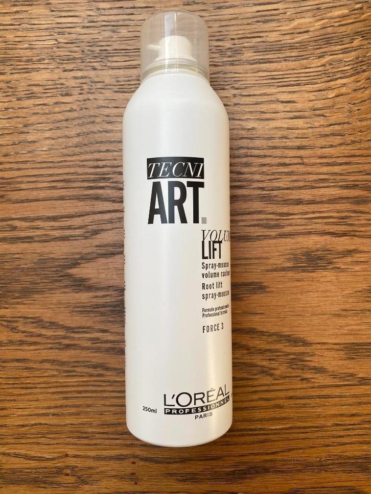 L'Oréal Techni Art Spray-mousse, Handtassen en Accessoires, Uiterlijk | Haarverzorging, Zo goed als nieuw, Gel, Wax, Haarlak of Mousse