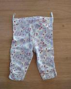 Broek + haarband met bloemen (maat 62), Kinderen en Baby's, Broekje, Meisje, Babyclub, Ophalen of Verzenden