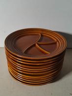 Set van 12 retro fondue / gourmet borden, Huis en Inrichting, Keuken | Servies, Ophalen of Verzenden, Zo goed als nieuw, Bord(en)