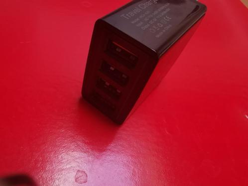 2x GSM Lader met 4 USB poorten zwart/RGB, Telecommunicatie, Mobiele telefoons | Telefoon-opladers, Nieuw, Overige merken, Ophalen of Verzenden