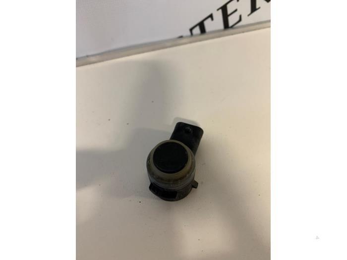 PDC Sensor van een Mercedes E-Klasse, Auto-onderdelen, Overige Auto-onderdelen, Mercedes-Benz, Gebruikt, 3 maanden garantie, Ophalen of Verzenden