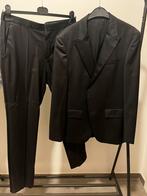 Hugo boss tuxedo, Kleding | Heren, Kostuums en vesten, Ophalen of Verzenden, Zo goed als nieuw, Maat 48/50 (M)