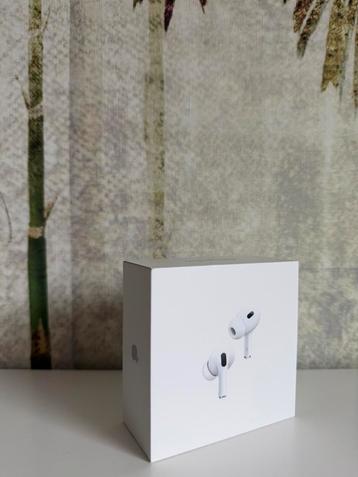 Apple AirPods Pro 2 Lightning beschikbaar voor biedingen