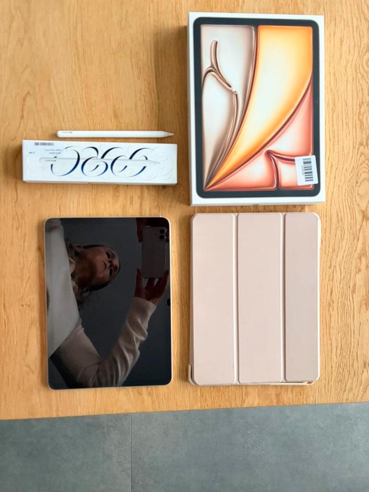 Ipad Air 2025 11 Inch 256GB witgoud met 1,5 jaar garantie, Computers en Software, Apple iPads, Zo goed als nieuw, Apple iPad Air