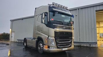 Volvo FH 500-tractor uit 2021, 495260 km, Retarder, vertrage beschikbaar voor biedingen