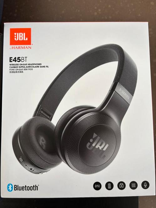 Hoofdtelefoon JBL E45BT, Audio, Tv en Foto, Hoofdtelefoons, Zo goed als nieuw, Op oor (supra aural), Overige merken, Draadloos