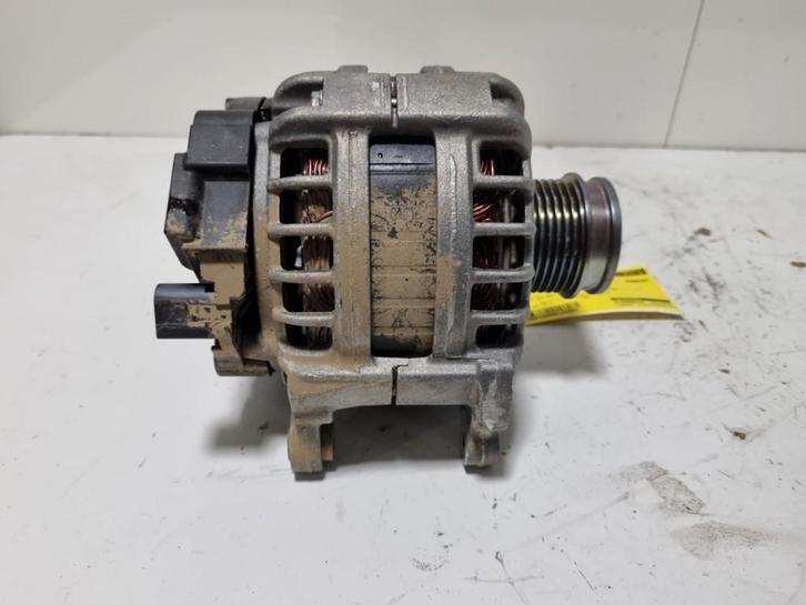 DYNAMO Volkswagen Polo VI (AW1) (01-2017/08-2021), Auto-onderdelen, Motor en Toebehoren, Volkswagen, Gebruikt