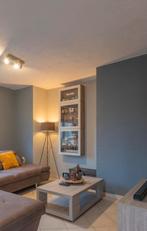 Zwevende vitrinekast Ikea, Huis en Inrichting, Kasten | Vitrinekasten, Ophalen, Met deur(en)