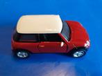 mini cooper 2001 schaal model 1/41 nieuw, Hobby en Vrije tijd, Ophalen of Verzenden, Nieuw, Auto