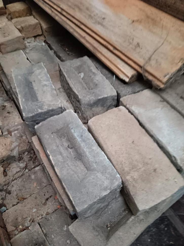 Verschillende bakstenen en tegels voor buiten .., Tuin en Terras, Terrasdelen en Vlonders, Zo goed als nieuw, Ophalen