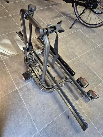 Deftige fietsendrager beschikbaar voor biedingen