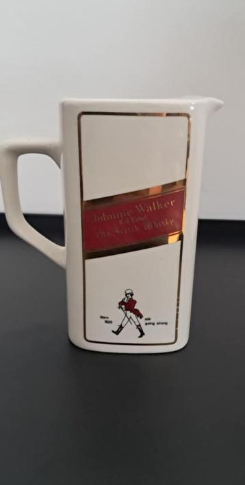 Pichet publicitaire Johnny Walker beschikbaar voor biedingen