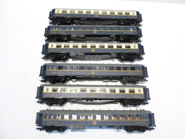 TRAINS HO, Hobby en Vrije tijd, Modeltreinen | H0, Zo goed als nieuw, Wagon, Gelijkstroom, Jouef, Ophalen of Verzenden