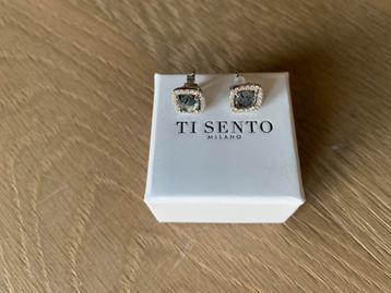 Nieuwe oorbellen ti sento beschikbaar voor biedingen