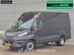 Iveco Daily 35C21 3.0L Automaat 2025model L2H2 ACC Camera LE, Auto's, Bestelwagens en Lichte vracht, Euro 6, Iveco, Zwart, Bedrijf