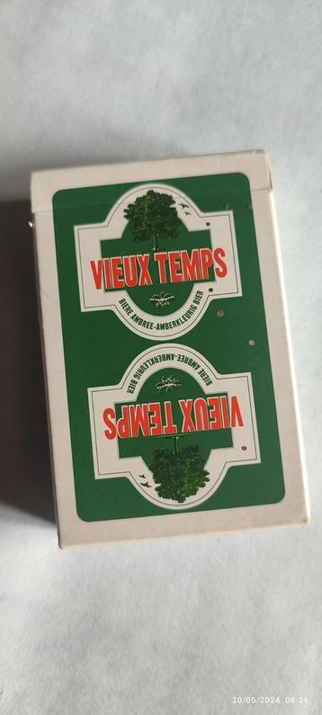 Un jeu de cartes Bière VIEUX-TEMPS .