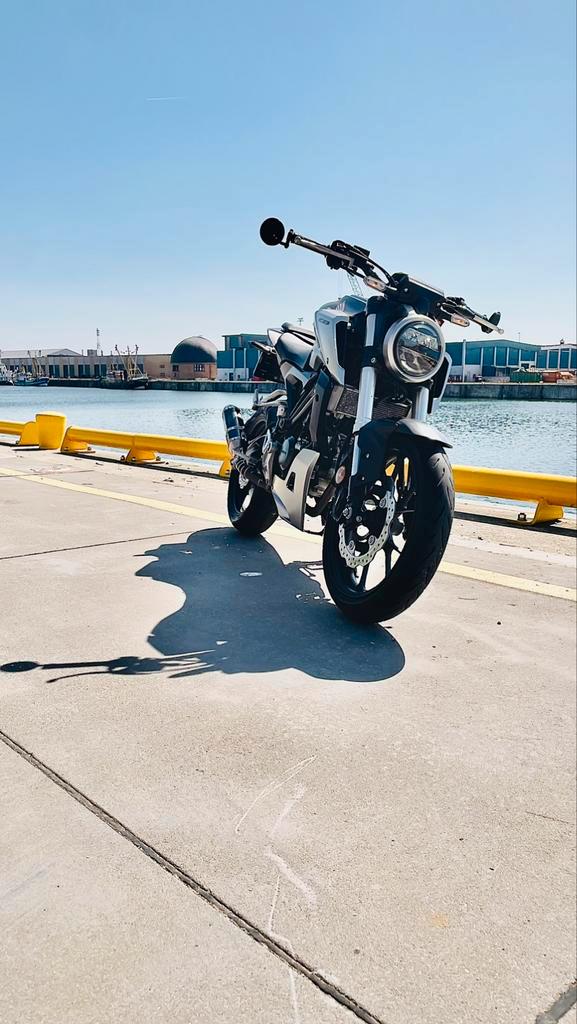 Honda CB125R néo sport ABS, Motoren, Motoren | Yamaha, Particulier, Naked bike, 11 kW of minder, 1 cilinder, Minimaal motorrijbewijs A1