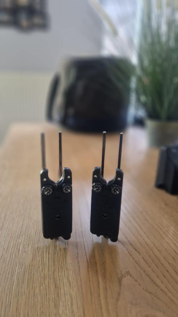 Set DELKIM beetmelders, receiver en Carbon snag ears, Watersport en Boten, Hengelsport | Karpervissen, Zo goed als nieuw, Overige typen