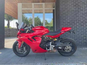 DUCATI SUPERSPORT 950 04/2023 disponible aux enchères