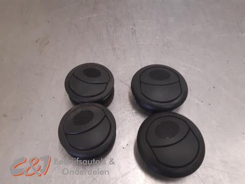 Luchtrooster Dashboard van een Fiat Fiorino, Auto-onderdelen, Dashboard en Schakelaars, Fiat, Gebruikt, 3 maanden garantie, Ophalen of Verzenden