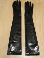 Gants en PVC laqué noir 57 cm, Vêtements | Femmes, Bonnets, Écharpes & Gants, Enlèvement ou Envoi, Neuf, Gants