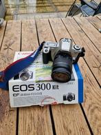 Canon eos 300 kit, Audio, Tv en Foto, Fotocamera's Analoog, Canon, Ophalen of Verzenden, Zo goed als nieuw