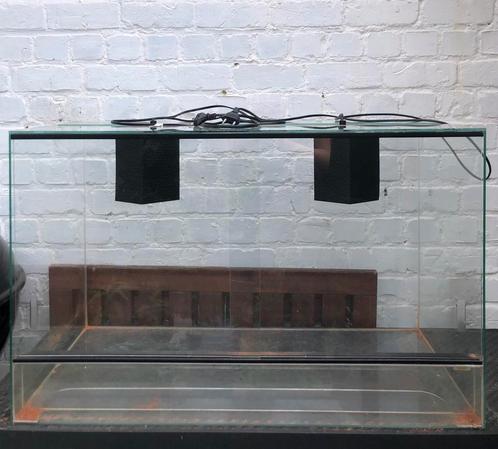 Te koop: Terrarium – €70, Dieren en Toebehoren, Reptielen en Amfibieën | Toebehoren, Gebruikt, Terrarium of Paludarium, Ophalen