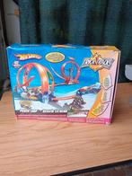 Hot Wheels racebaan met loopings en aandrijvingsmotortje, Ophalen, Gebruikt