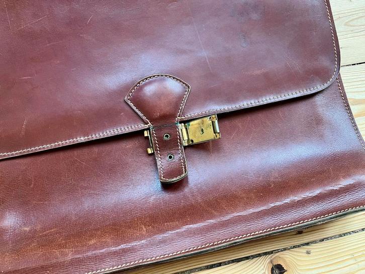 Verzendzak - Hermès-stijl, Handtassen en Accessoires, Tassen | Schooltassen, Gebruikt, Aktetas of Boekentas, 30 tot 40 cm, 30 tot 40 cm