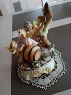 Bonbonnière et services à biscuits ou pralines , vase et gar, Ophalen