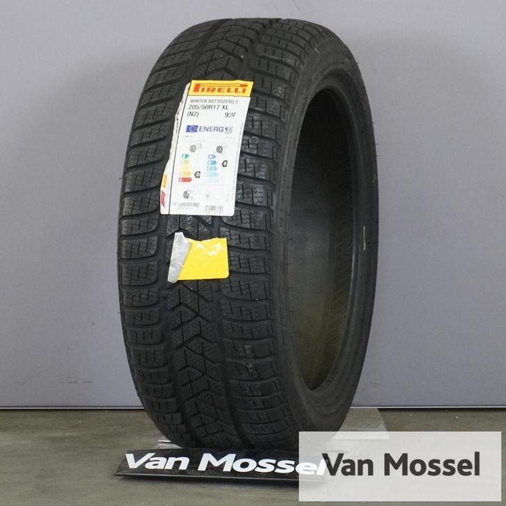 Pirelli Sottozero 3 Winterband 205/50/R17, Auto-onderdelen, Banden en Velgen, Band(en), Winterbanden, 17 inch, 205 mm, Personenwagen
