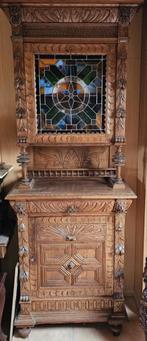 Mechelse kast, Ophalen