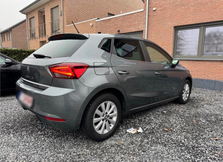 Seat ibiza 1.0tsi 95cv, Autos, Seat, Particulier, Ibiza, Airbags, Air conditionné, Bluetooth, Ordinateur de bord, Verrouillage central