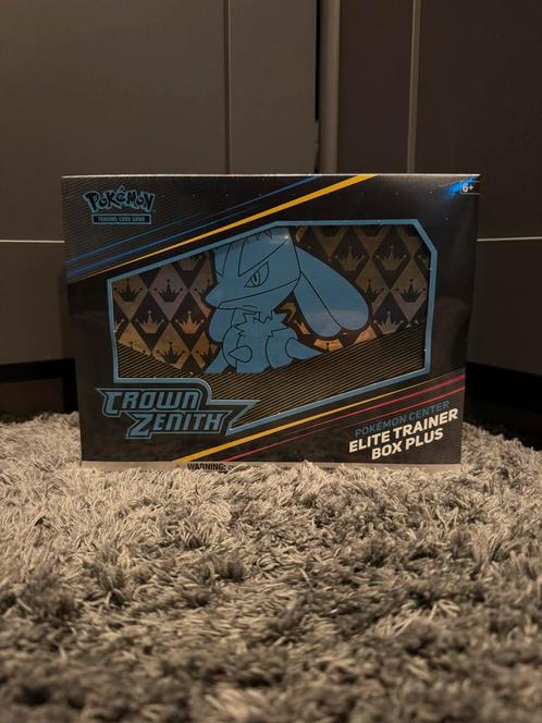 Crown Zenith Pokemon Center Elite Trainer Box (ETB), Hobby en Vrije tijd, Verzamelkaartspellen | Pokémon, Ophalen of Verzenden