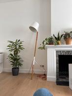 BoConcept designlamp - Outrigger / wit en hout, Huis en Inrichting, Ophalen, Zo goed als nieuw, Hout