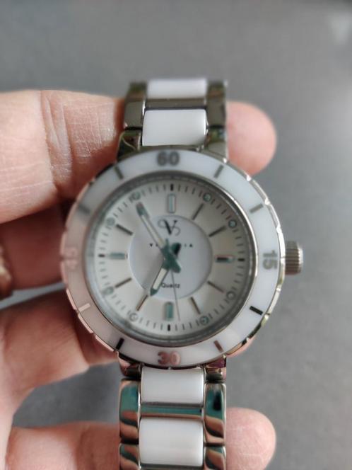 Victoria Horloge, Handtassen en Accessoires, Horloges | Dames, Zo goed als nieuw, Zilver, Ophalen of Verzenden