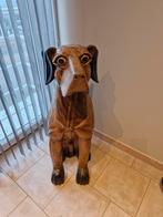 Beeld Houten hond., Ophalen