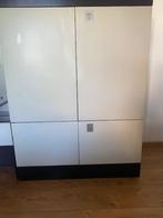 Slaapkamer kast, Antiek en Kunst, Antiek | Meubels | Kasten, Ophalen