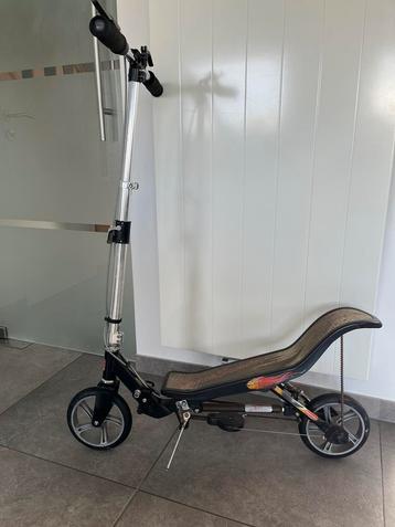Space scooter step zwart