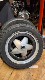 Piaggio skipper voorwiel nieuwe band en remschijf, Ophalen, Piaggio