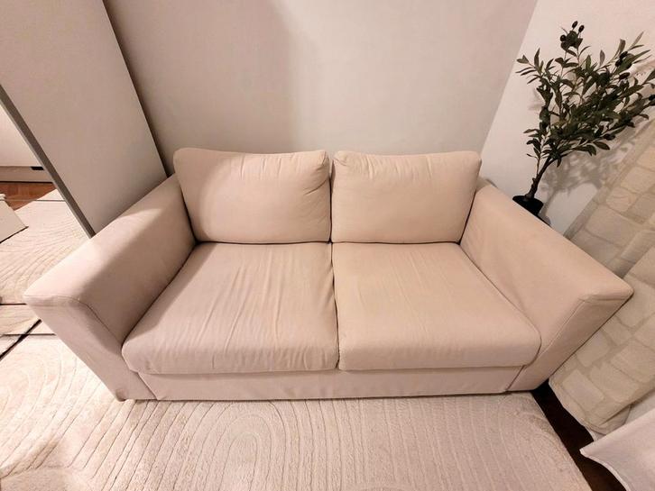 Sofa 2-zit | Zachte beige kleur | In topstaat | IKEA VIMLE, Huis en Inrichting, Zetels | Zetels, Zo goed als nieuw, Rechte bank