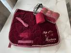 Bordeaux dressuur setje, Ophalen of Verzenden, Gebruikt, Dekje