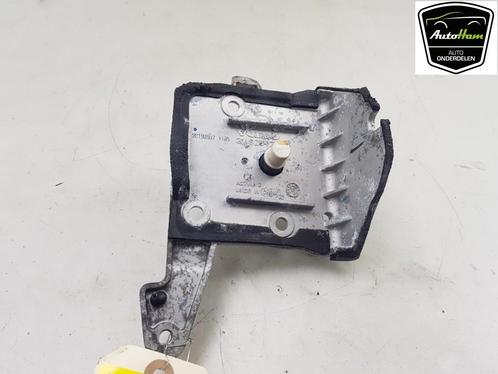 STEUN Volvo XC90 II (01-2014/12-2022) (|31492642|), Auto-onderdelen, Ophanging en Onderstel, Volvo, Gebruikt
