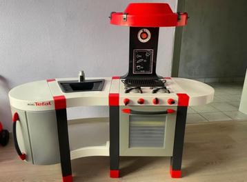 Cuisine enfant Tefal disponible aux enchères