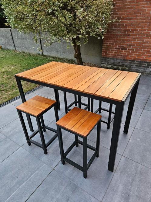 Hoge eettafel /bartafel met 4 krukken voor buiten, Tuin en Terras, Tuintafels, Zo goed als nieuw, Ophalen