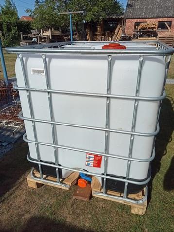 IBC vat,IBC container,waterton beschikbaar voor biedingen