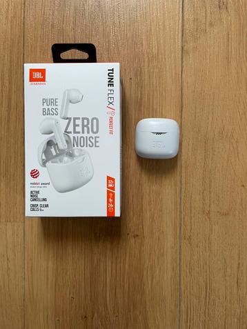 JBL Tune Flex beschikbaar voor biedingen